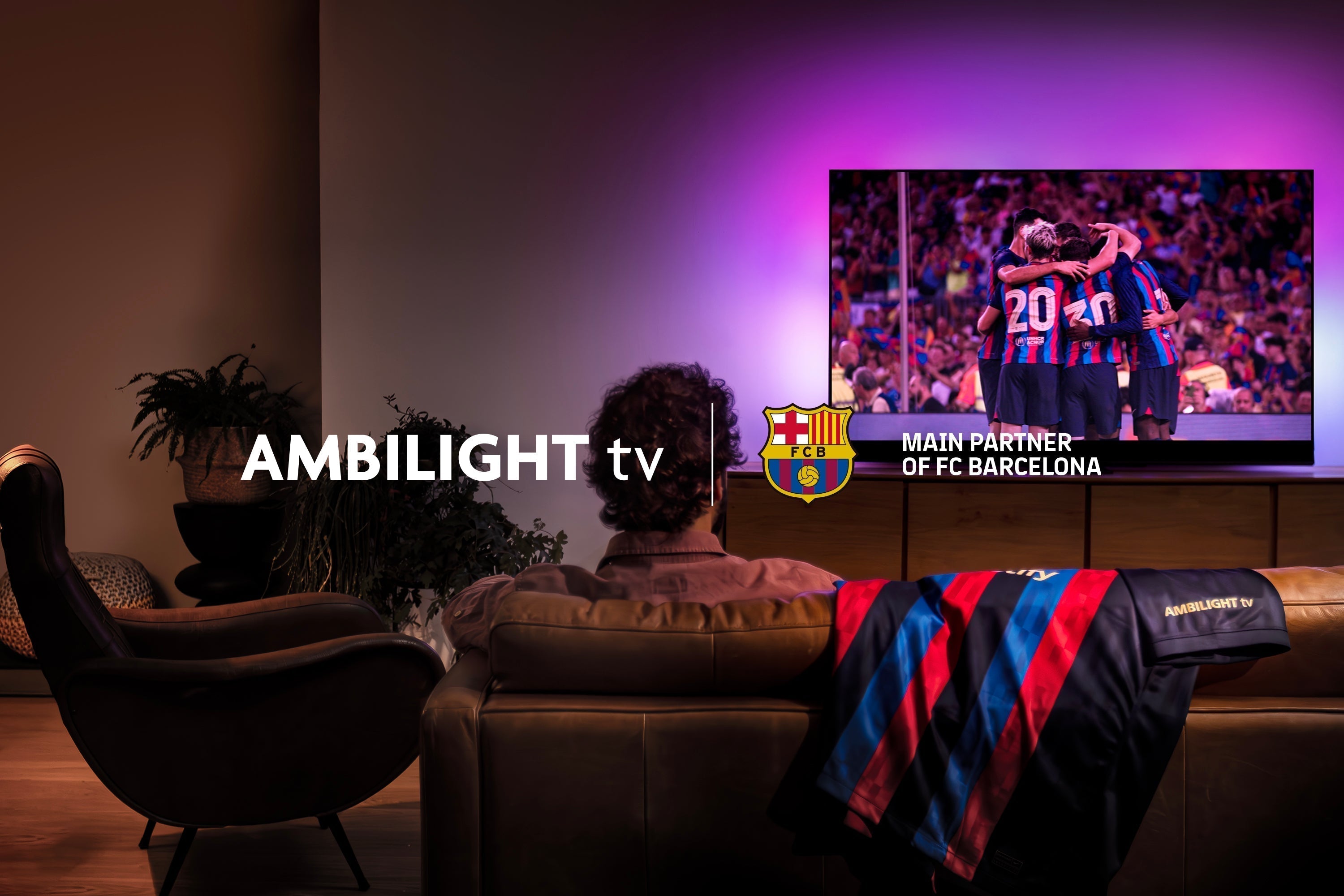 Atmosféra stadionu doma: Televizory Ambilight pro sledování fotbalu